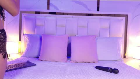 kataleya_sm25 online show from 04/17/26, 11:35