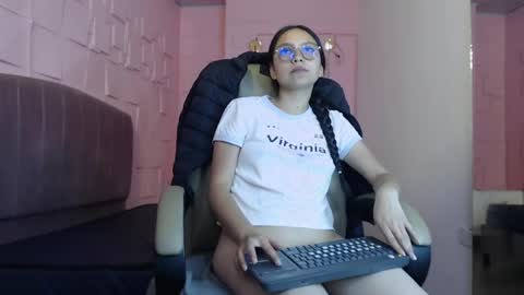 Katalina online show from 03/31/26, 01:55