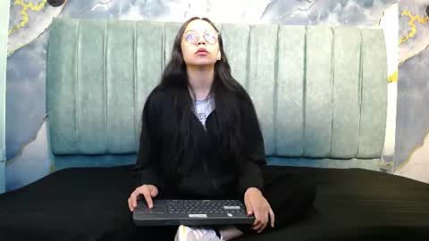 Katalina online show from 08/01/26, 02:05
