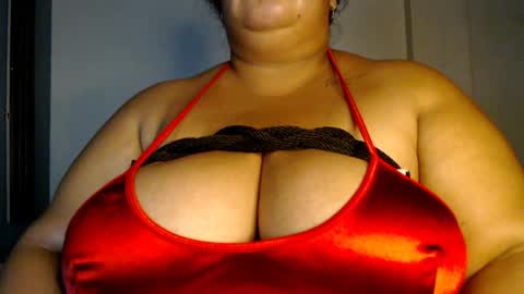 Snapshot of katalina_gomez6921 chatting on 04/09/26, 02:44 Kata online show from 04/09/26, 02:44