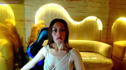 Katalina  online show from 05/14/26, 08:37