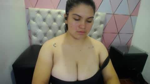 katalina santana25 online show from 11/20/25, 07:13