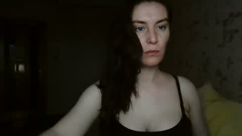 Snapshot of katalinaqe chatting on 09/18/25, 06:04 KatalinaQE online show from 09/18/25, 06:04