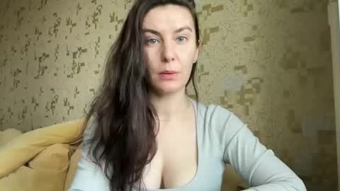 Snapshot of katalinaqe chatting on 03/16/26, 07:34 KatalinaQE online show from 03/16/26, 07:34