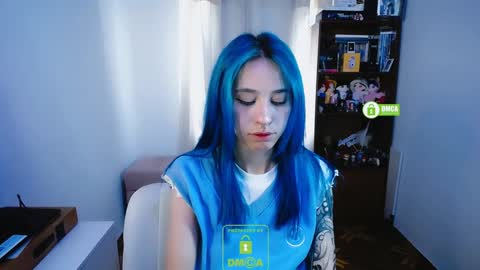 Snapshot of katara_a chatting on 12/15/24, 01:00 Maca online show from 12/15/24, 01:00