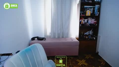 Snapshot of katara_a chatting on 12/24/24, 01:06 Maca online show from 12/24/24, 01:06