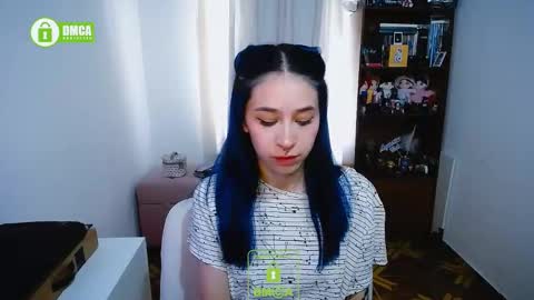 Snapshot of katara_a chatting on 12/26/24, 01:43 Maca online show from 12/26/24, 01:43