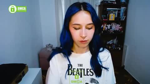 Snapshot of katara_a chatting on 12/27/24, 10:05 Maca online show from 12/27/24, 10:05