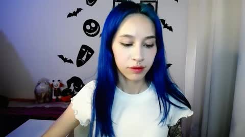 Snapshot of katara_a chatting on 10/16/25, 10:11 Maca online show from 10/16/25, 10:11