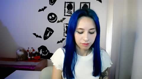 Snapshot of katara_a chatting on 10/17/25, 03:36 Maca online show from 10/17/25, 03:36