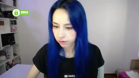 Snapshot of katara_a chatting on 04/21/26, 02:01 Maca online show from 04/21/26, 02:01