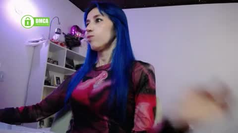Snapshot of katara_a chatting on 05/08/26, 04:01 Maca online show from 05/08/26, 04:01