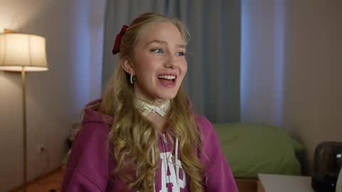 Snapshot of katcontrol chatting on 12/25/24, 05:37 katcontrol online show from 12/25/24, 05:37