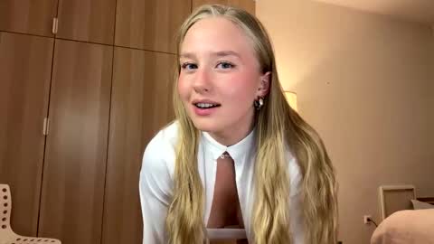 Snapshot of katcontrol chatting on 03/09/25, 06:32 katcontrol online show from 03/09/25, 06:32