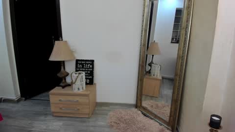 Snapshot of kate_belle chatting on 01/31/25, 06:47 Kate online show from 01/31/25, 06:47