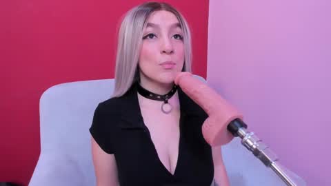 Kate  online show from 09/18/25, 12:07