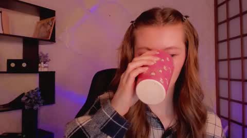 Kate online show from 01/21/25, 05:16