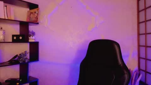 Kate online show from 01/28/25, 02:11