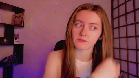 Kate online show from 02/19/25, 02:23