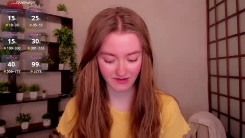 Snapshot of kate_cuddle chatting on 04/22/26, 02:58 Kate online show from 04/22/26, 02:58