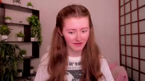Kate online show from 06/25/26, 05:45