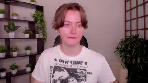 Kate online show from 07/20/26, 02:37