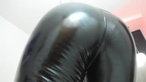 Kate Evans online show from 03/26/26, 10:54