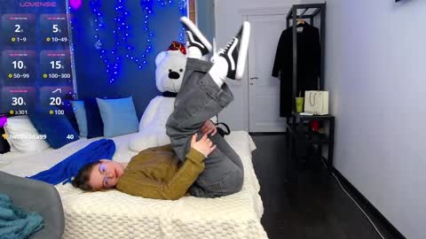 .Be kind and gentle with me and I will do my best for you.   online show from 01/22/25, 10:50