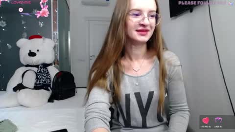 Snapshot of kate_jonson chatting on 04/17/26, 06:49 .Be kind and gentle with me and I will do my best for you. online show from 04/17/26, 06:49