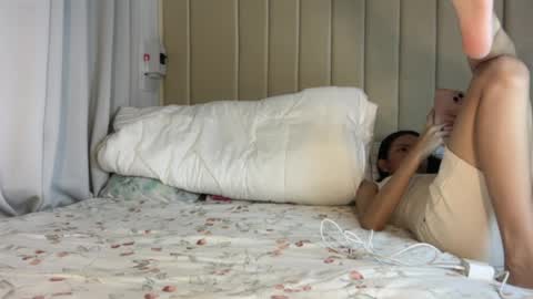 Snapshot of kate_kai chatting on 03/31/26, 08:04 Trixie 31 online show from 03/31/26, 08:04