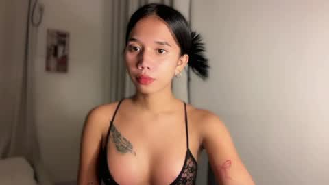 Snapshot of kate_kai chatting on 04/01/26, 01:41 Trixie 31 online show from 04/01/26, 01:41