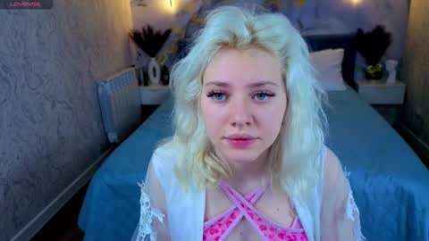 Kate online show from 03/06/26, 01:24