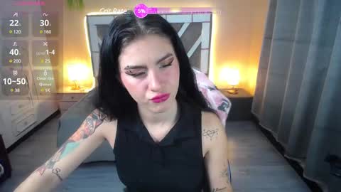 Snapshot of kate_lawrence_ chatting on 02/19/25, 03:28 kate_lawrence_ online show from 02/19/25, 03:28