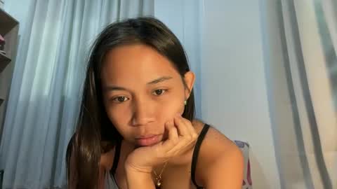 Snapshot of kate_mae chatting on 10/08/25, 11:57 katey online show from 10/08/25, 11:57