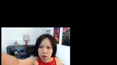 Snapshot of kate_owenns chatting on 02/11/25, 12:05 Kate  online show from 02/11/25, 12:05