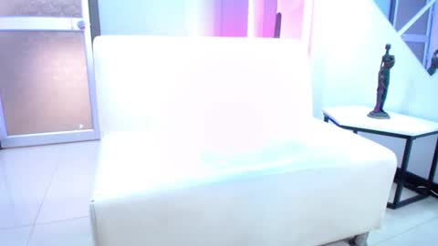 Snapshot of kate_owenns chatting on 03/04/25, 03:37 Kate  online show from 03/04/25, 03:37