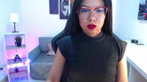 Snapshot of kate_owenns chatting on 09/23/25, 11:02 Kate  online show from 09/23/25, 11:02