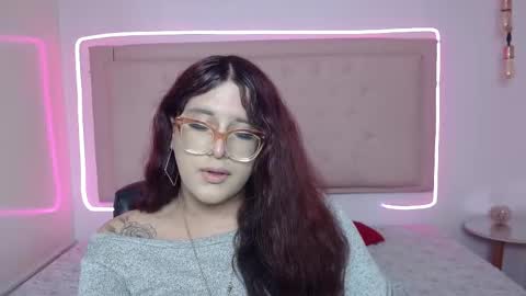 kate online show from 10/31/25, 04:57