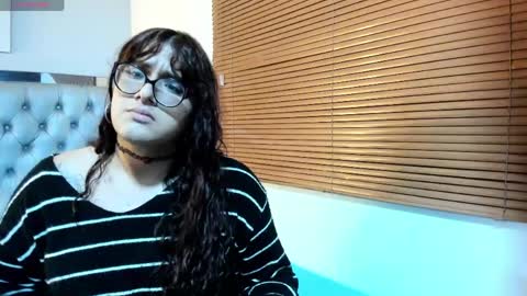 kate online show from 05/10/26, 03:33