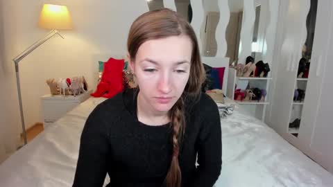 kate_redgar online show from 02/16/25, 01:49