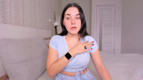 KATE online show from 10/25/25, 09:17