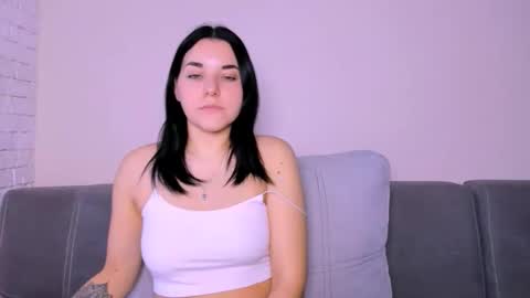 KATE online show from 11/12/25, 06:03