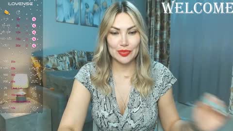 Therapist online show from 12/01/24, 06:30