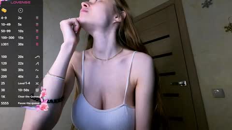 Snapshot of kate_swon chatting on 01/20/25, 02:32 Kate online show from 01/20/25, 02:32