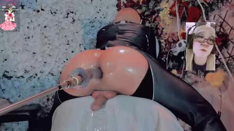 Snapshot of kate_yoshy chatting on 03/08/26, 09:51 kate the pink girl online show from 03/08/26, 09:51