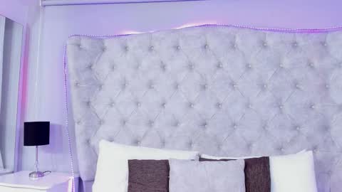 kateanderss online show from 10/10/25, 07:24