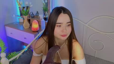 Kate online show from 10/26/25, 04:02