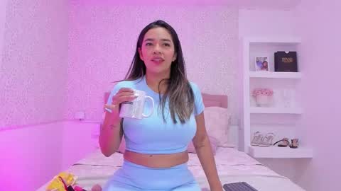 Snapshot of kateboisson chatting on 11/28/25, 09:06 Kate Boisson online show from 11/28/25, 09:06