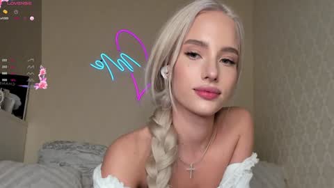 Snapshot of katebremar chatting on 01/22/25, 12:06 online show from 01/22/25, 12:06