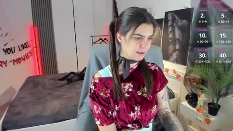 Snapshot of katecate chatting on 10/26/25, 09:31 Kate online show from 10/26/25, 09:31